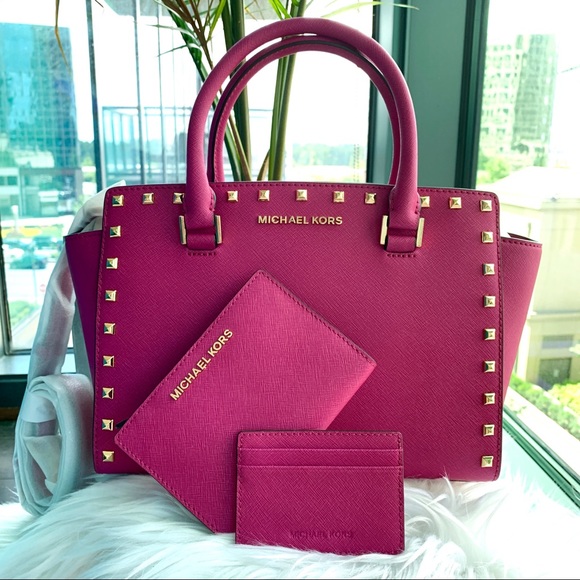 michael kors fuchsia bag